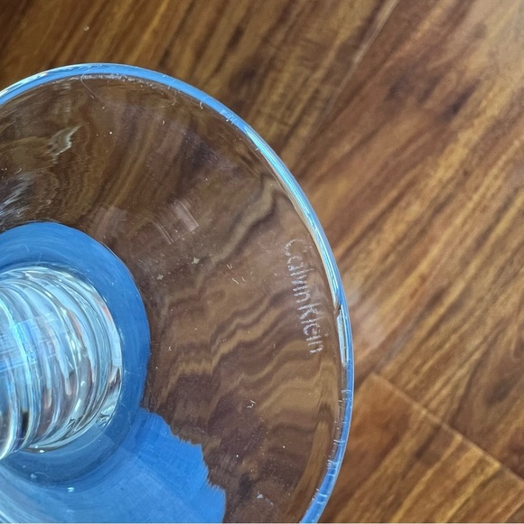 Calvin Klein Bergen Wine Glass Set of 2 - Picture 4 of 5